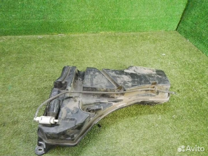 Бачок омывателя Mercedes GLS x166 (2015-2019) AMG