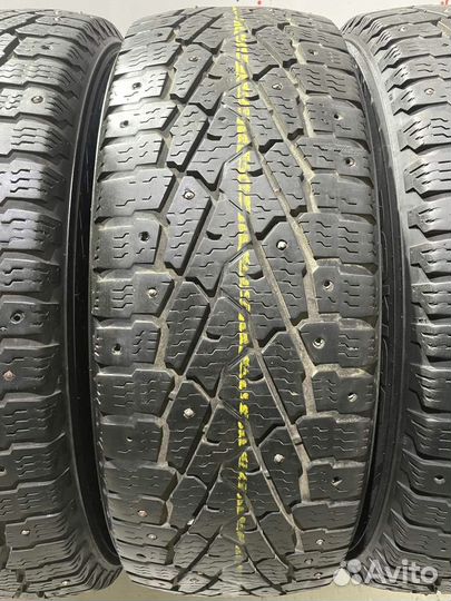 Nokian Tyres Hakkapeliitta C3 215/60 R17C H