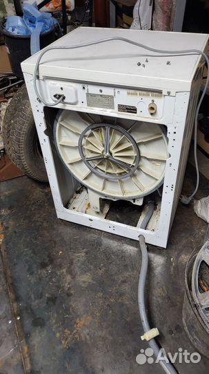 Стиральная машина на запчасти whirlpool