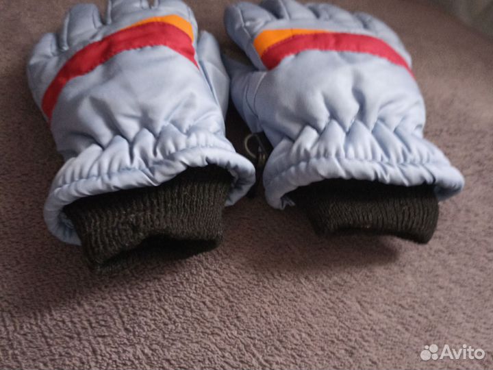 Перчатки