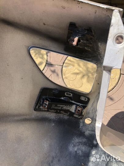 Задний бампер toyota rav4 30 кузов