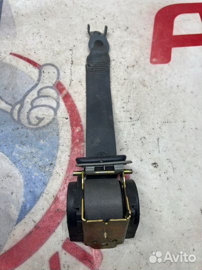 Ремень безопасности задний Renault Symbol