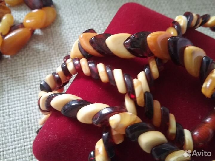 Натуральный янтарь изделия