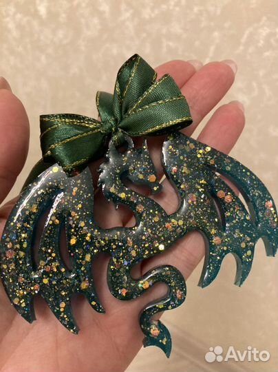 Елочные игрушки из эпоксидной смолы