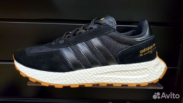 Adidas мужские кроссовки новые