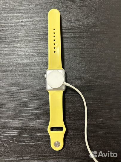 Часы Apple Watch 3, 38 mm