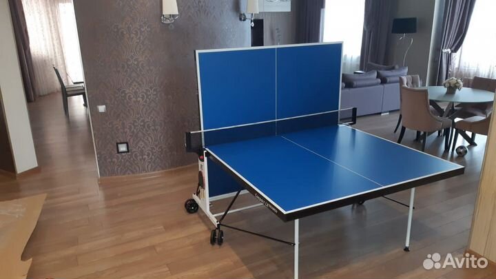 Теннисный стол для помещения