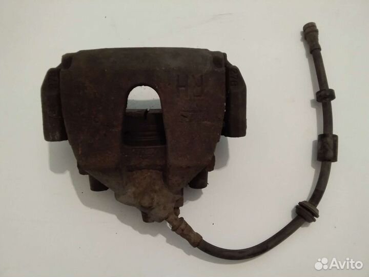 Суппорт передний Ford Focus 2 Правый