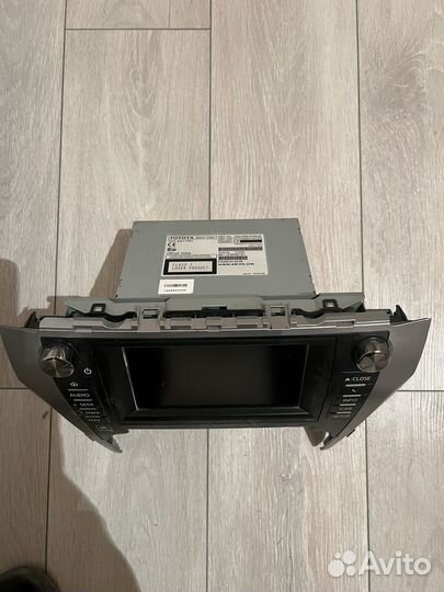 Штатная магнитола на camry 50