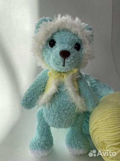 Вязаная игрушка ручной работы Амигуруми. Мишка