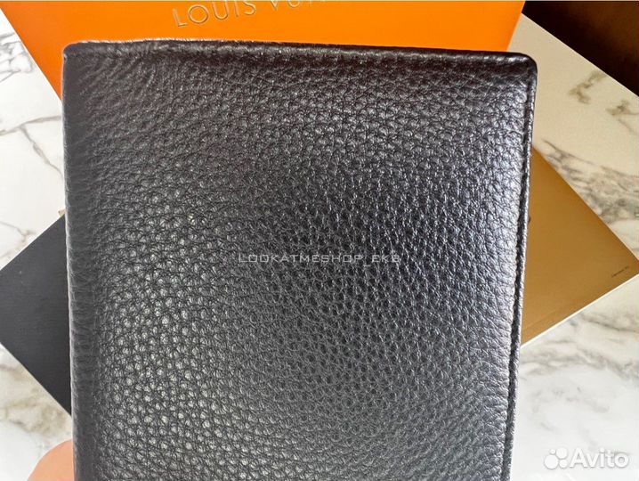 Обложка на паспорт Boss