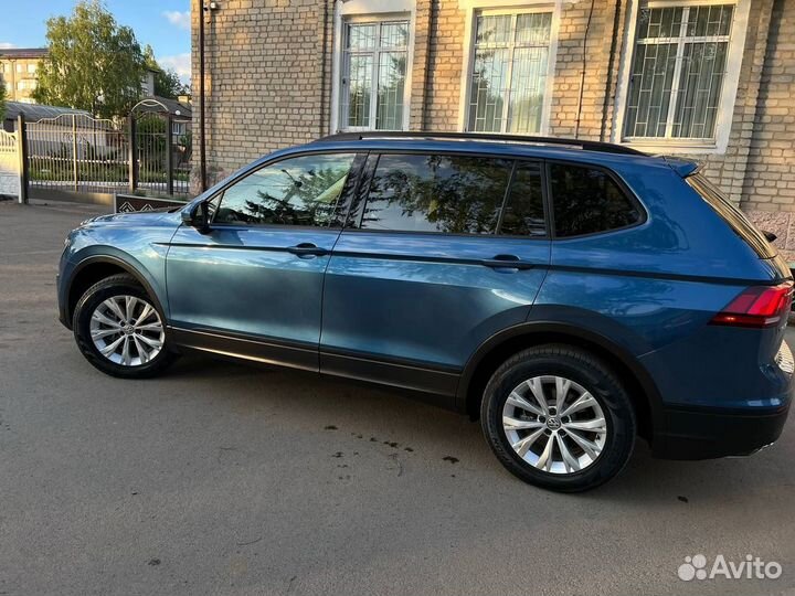 Volkswagen Tiguan 2.0 AMT, 2018, 45 000 км