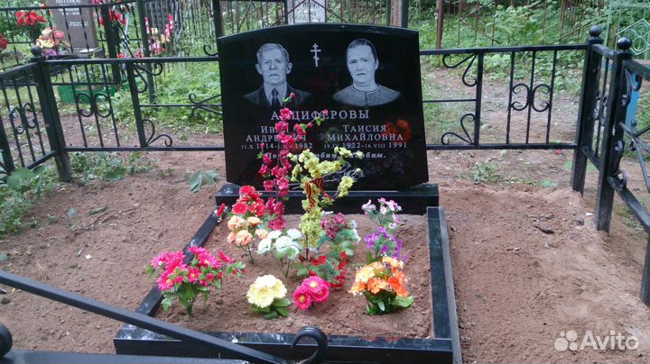 Памятник на могилу с гарантией 100 лет