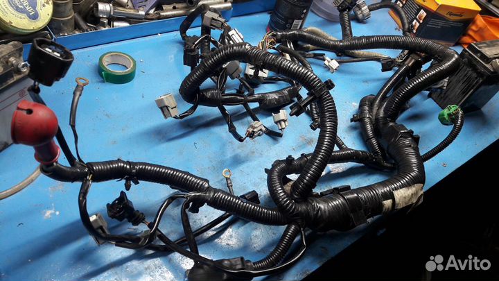 Nissan Qashqai проводка на двигатель