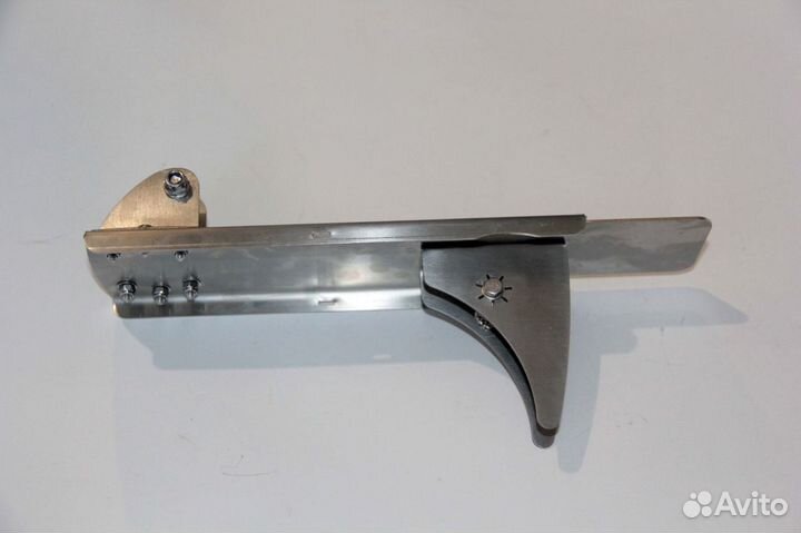 Крепление датчика Raymarine Dragonfly