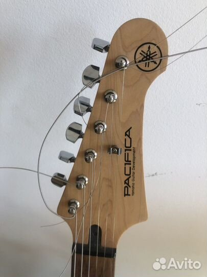 Электро гитара