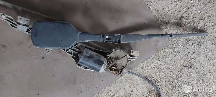 Трапеция дворников в сборе на Mercedes W140