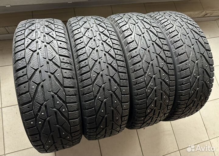 Tigar SUV Ice 215/65 R16