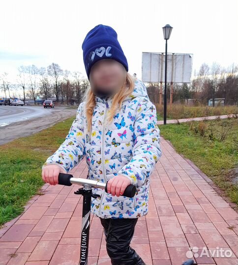 Куртка демисезонная для девочки