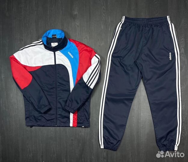 Спортивный костюм Adidas