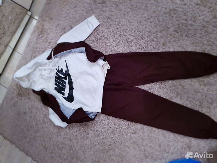 Спортивный костюм 40-42