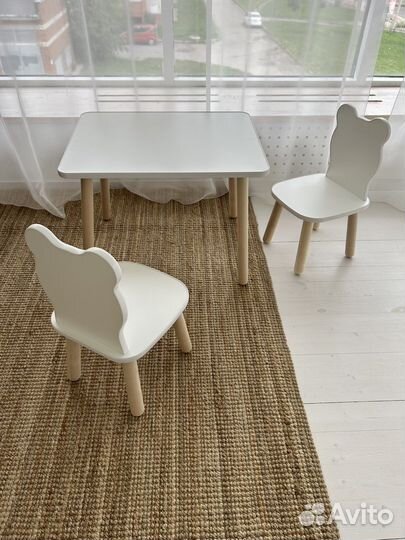 Детский стол и стулья мишка