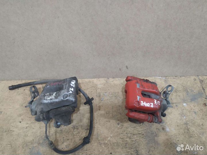 Суппорт задний правый левый Peugeot 407 пежо