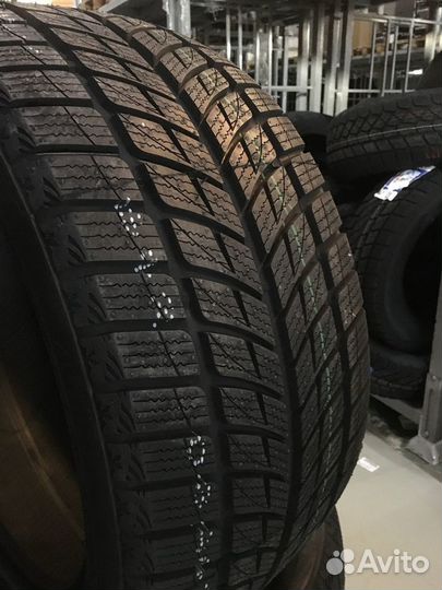 Altenzo Sports Tempest V 235/55 R19 105V