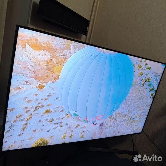 Телевизор samsung crystal UHD 8 series