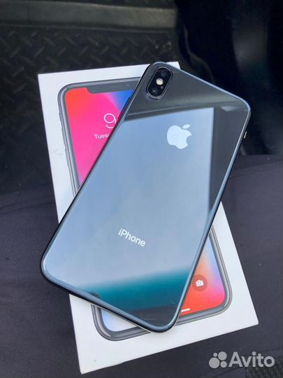 iPhone X, 64 ГБ
