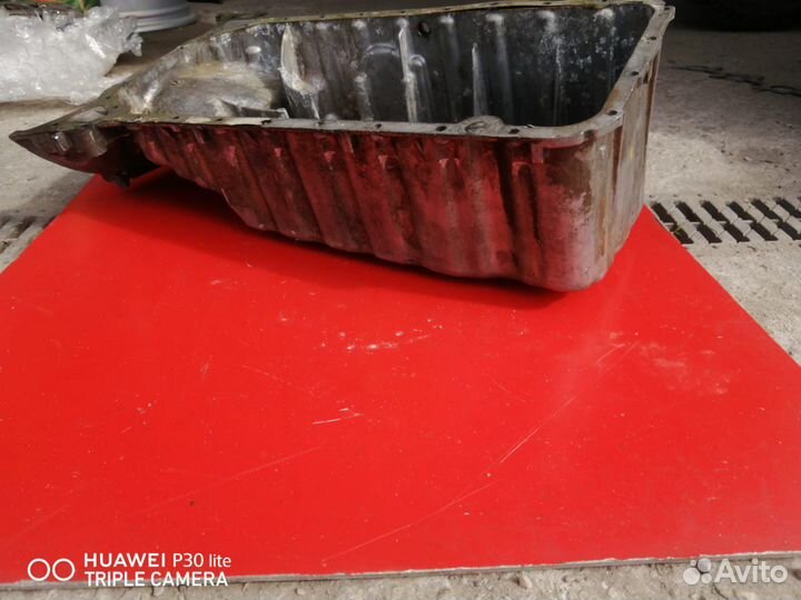 Поддон картера Мерседес Спринтер 2.3D