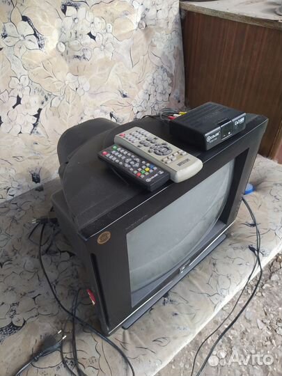 Телевизор с приставкой