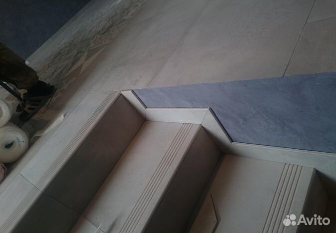 Мастер. Укладка плитки. Ремонт ванной и туалета