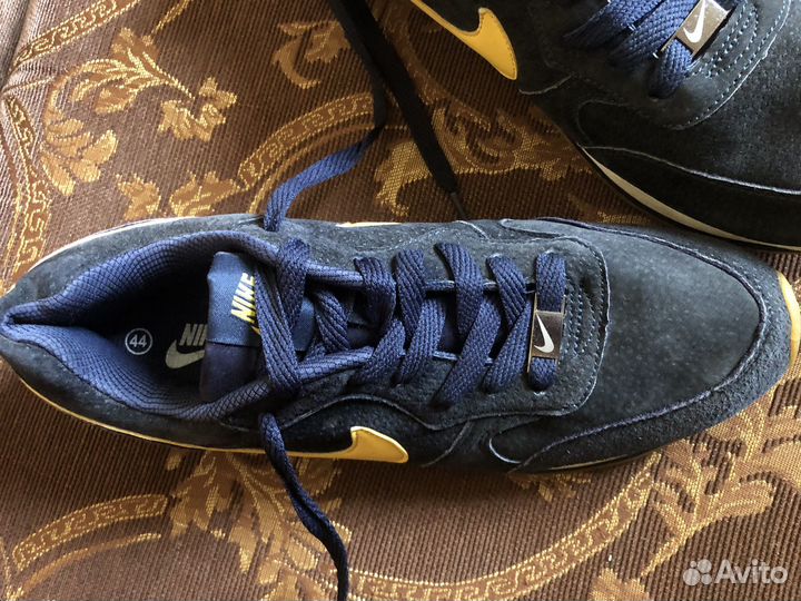 Кроссовки nike