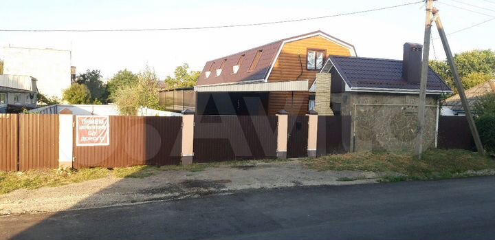 Дом 160 м² на участке 6 сот.