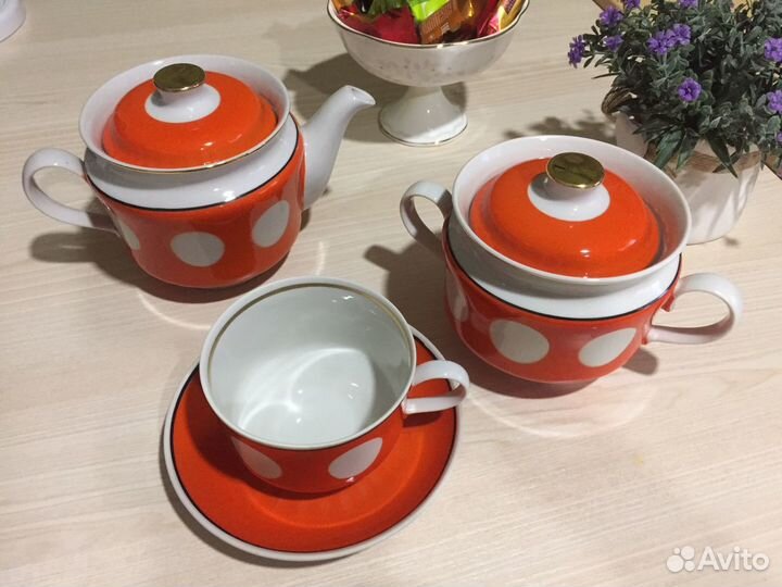 Сервиз в горох.СССР Тернопольский фарфоровый завод