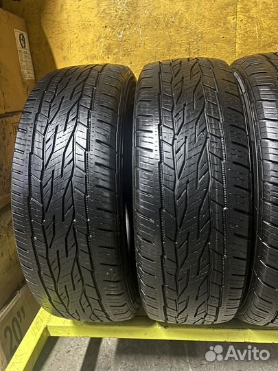 Continental ContiCrossContact LX2 215/60 R17