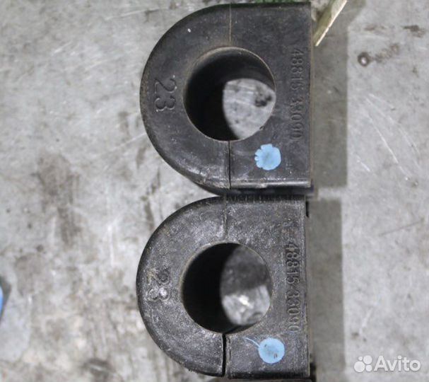 Втулки стабилизатора camry50