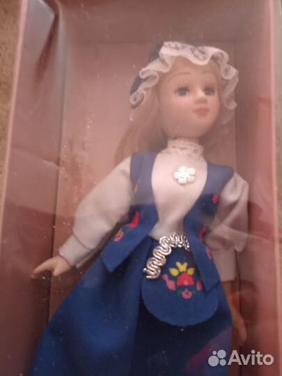 Фарфоровые куклы