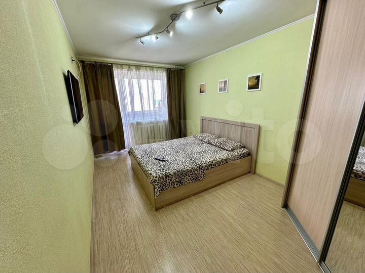 2-к. квартира, 65 м², 5/9 эт.