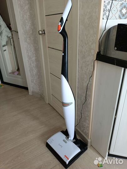 Пылесос с функцией мытья пола ILife W150