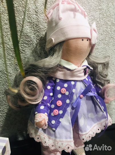 Кукла ручной работы с одеждой новая