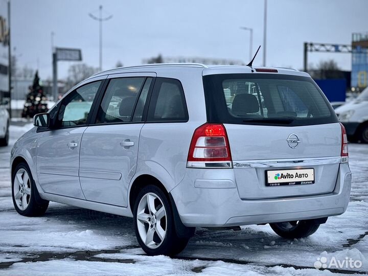 Opel Zafira 1.8 МТ, 2014, 218 723 км
