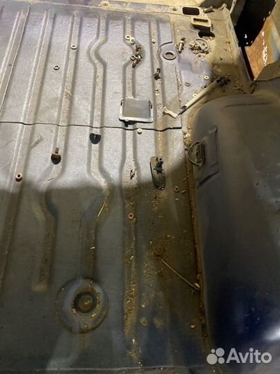 Пол багажника Great Wall Safe внедорожник 2.2