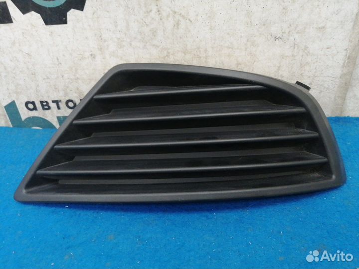 Заглушка птф правая 3S71-17A989-A Ford Mondeo