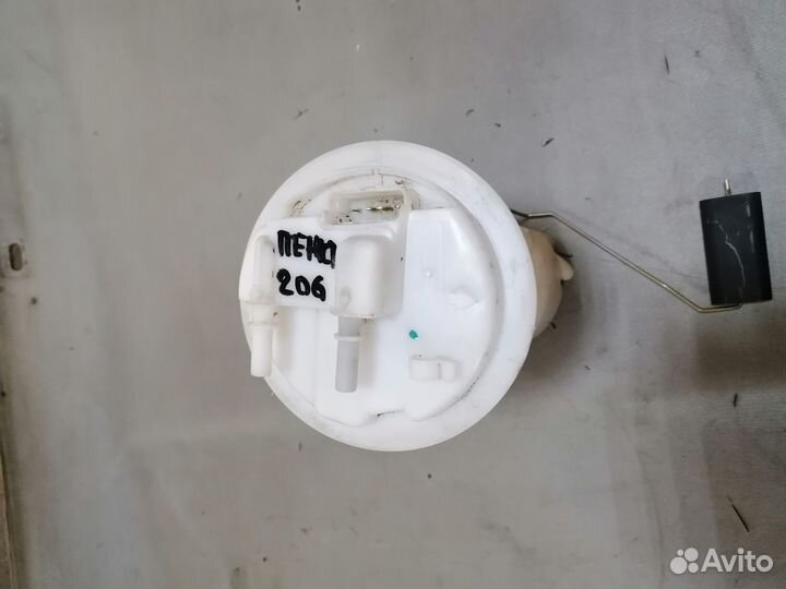 Насос топливный Peugeot 206 1.4 1998-2012