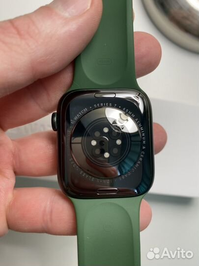 Apple Watch Series 7 45mm green