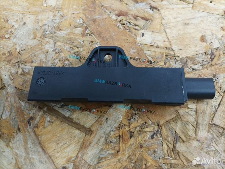 Антенна системы комфортного доступа BMW i5 G60