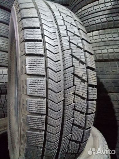 Bridgestone Blizzak VRX 205/60 R16