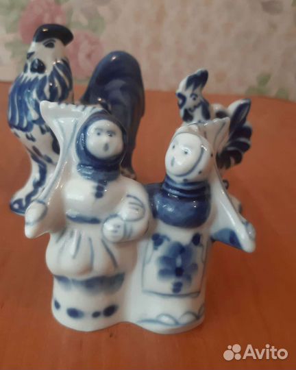 Фарфоровые статуэтки гжель 5 штук
